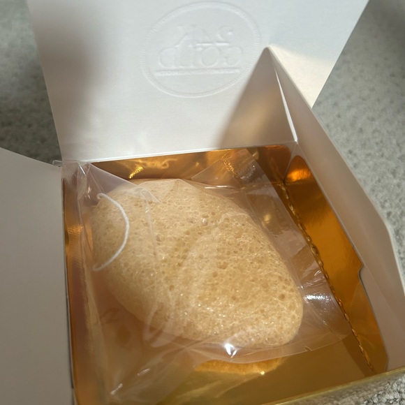 Peter Thomas Roth 24K Gold Luxury Cleansing Butter. NWT - Picture 3 of 3